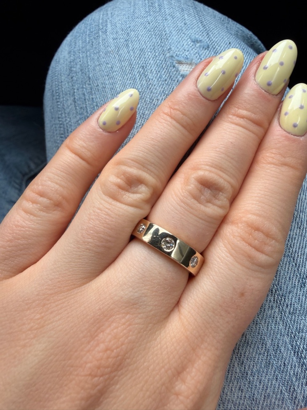 14k solid gold band with three diamonds